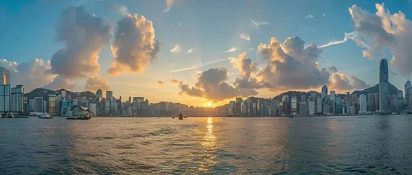 香港